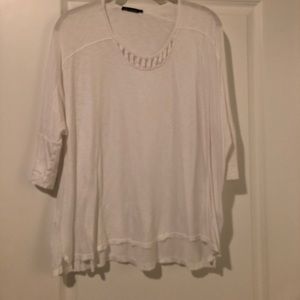 White tee with detailing